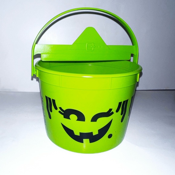 2022 McDonald’s Halloween pail McGoblin green witch bucket new stickers included - Picture 1 of 4
